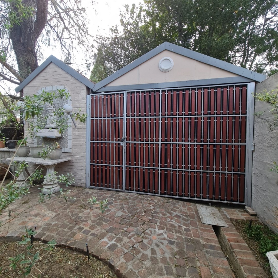 6 Bedroom Property for Sale in Sasolburg Free State